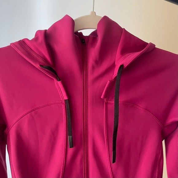 Lululemon Rain Repellant Jacket - Picture 3 of 9